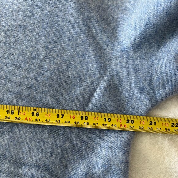Max Studio Sky Blue Cashmere Sweater Sz M - Picture 8 of 8